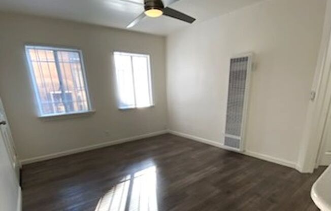 1 bed, 1 bath, $1,995, Unit 1443 1/2