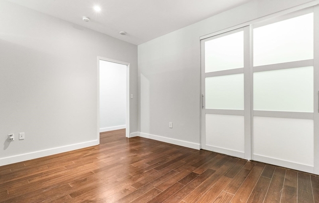 1 bed, 1 bath, 847 sqft, $3,800, Unit 309