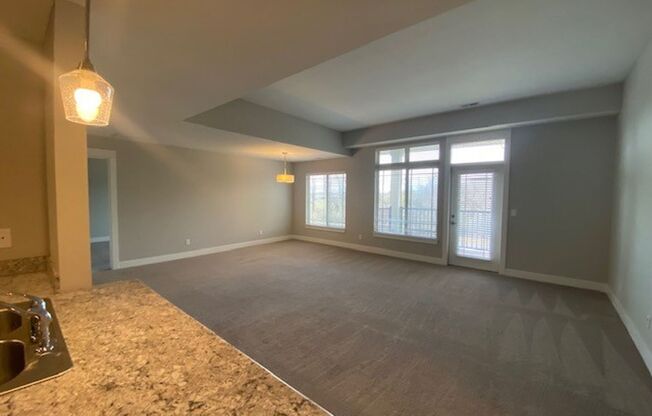 2 beds, 2 baths, 1,284 sqft, $2,171, Unit 2105-201