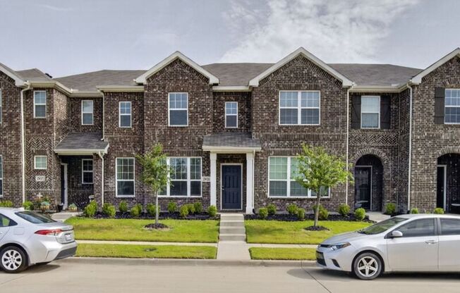 2921 MARE DR