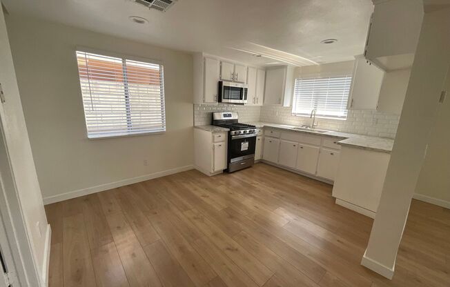 6327 Newlin Ave.