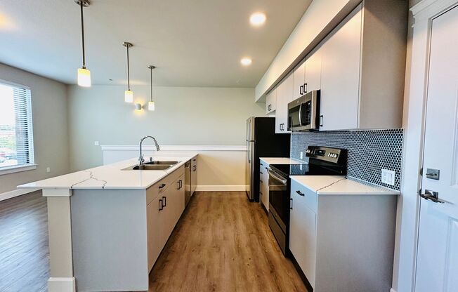 1 bed, 1.5 baths, 959 sqft, $3,150, Unit 4th #411