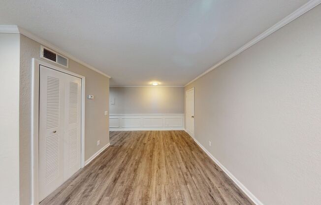 1 bed, 1 bath, 750 sqft, $999, Unit 2174-6 (Model)
