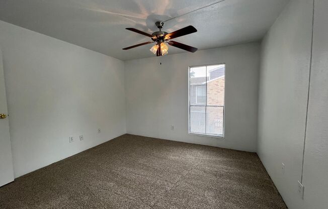 1 bed, 1 bath, 660 sqft, $900, Unit 26-1310