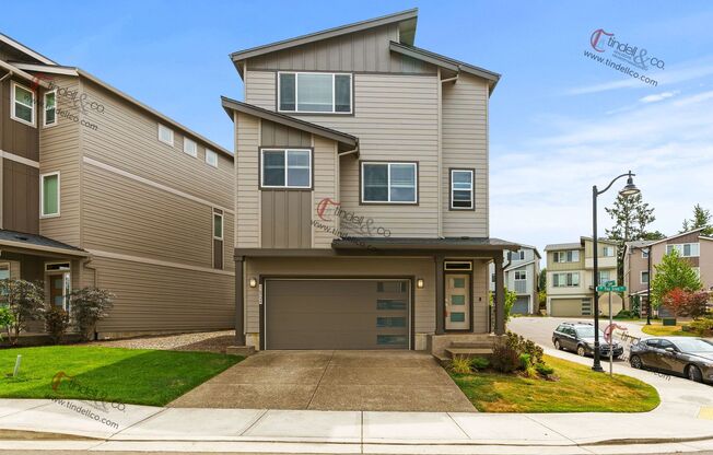 Spacious & Contemporary- 3 Bedroom 3.5 Bath Smart Home In Happy Valley!