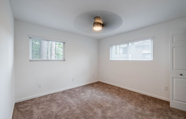 3 beds, 2 baths, 1,200 sqft, $1,995, Unit 2290-03