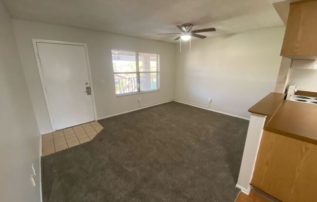 1 bed, 1 bath, 600 sqft, $1,200, Unit 277