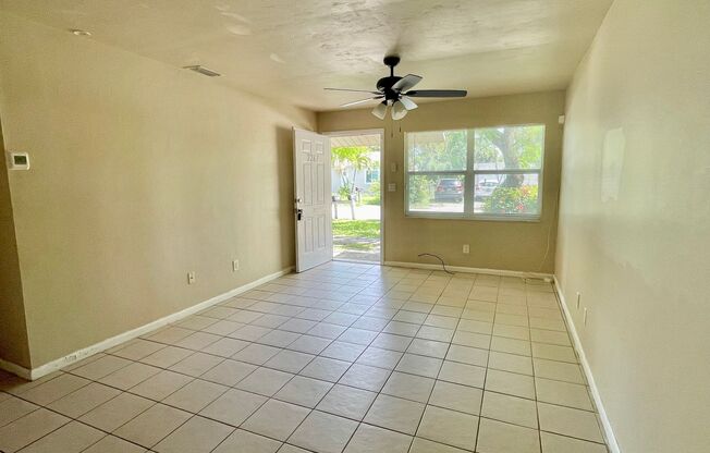 2 beds, 1 bath, 799 sqft, $1,350