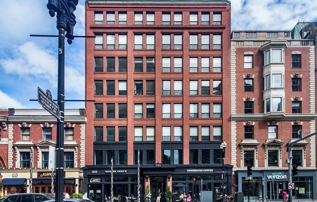 2 beds, 2 baths, 1,050 sqft, $6,500, Unit 804