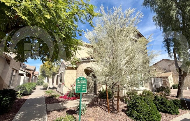 2140 W MONTE CRISTO AVE