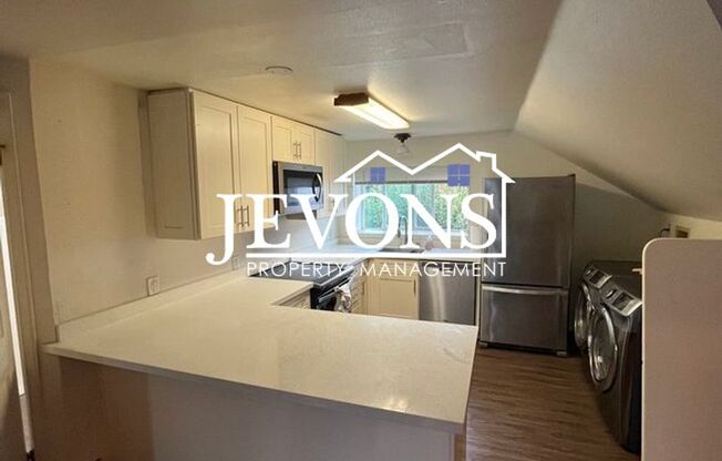 1 bed, 1 bath, 750 sqft, $1,645