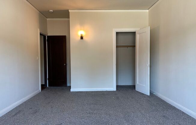 1 bed, 1 bath, 1,100 sqft, $2,395, Unit 205