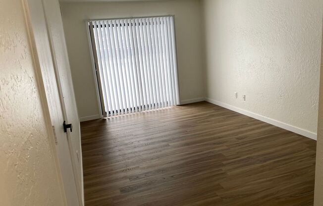 2 beds, 1 bath, 1,000 sqft, $1,675, Unit 2528-0215