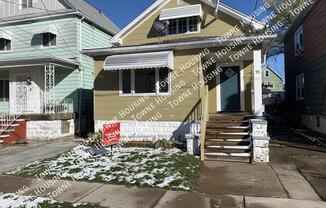 93 ECKHERT ST