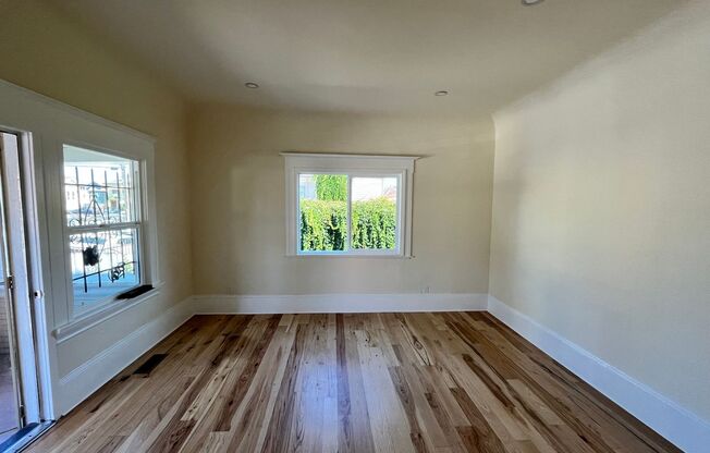 3 beds, 2.5 baths, 1,032 sqft, $2,650, Unit 1027