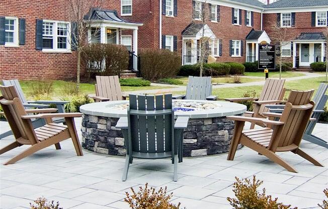 outdoor fire pit and kitchen area at Alister Morristown, Morristown, NJ, 07960