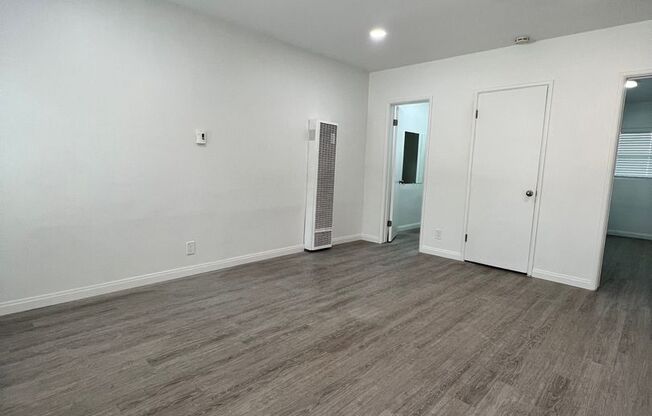 1247 &amp; 1249 Lincoln Blvd