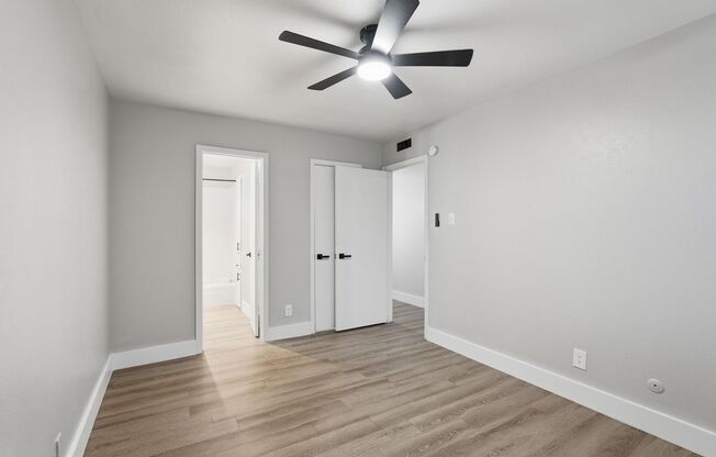3 beds, 2 baths, 1,100 sqft, $1,695, Unit 208