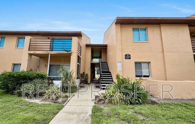 5232 Via Hacienda Cir