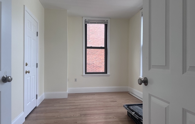 92 White Street
