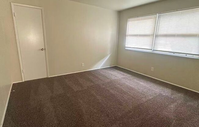 Newly Renovated 3 Bedroom House in Dallas