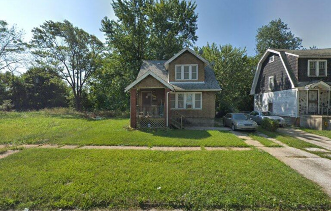 10395 MAPLELAWN