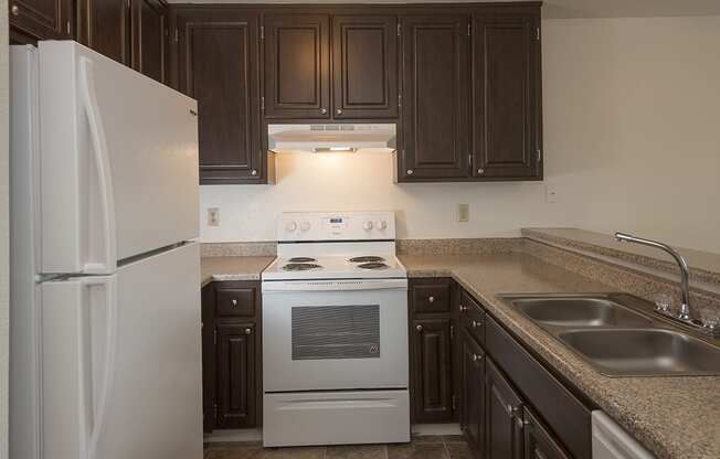 Sierra Glen Vacant Upgraded Kitchen