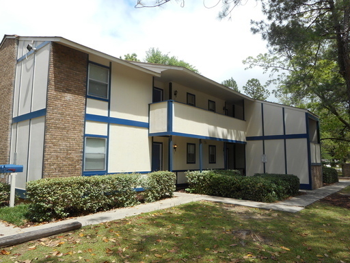 Essex Square Apartments
