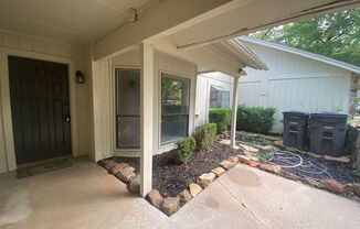 3 beds, 2 baths, $1,595