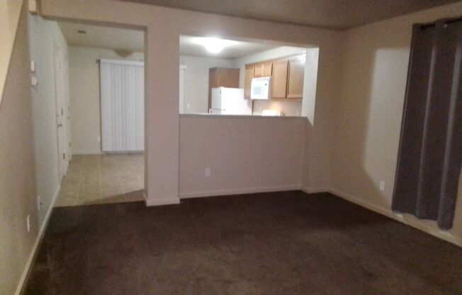 3 beds, 2 baths, $1,900