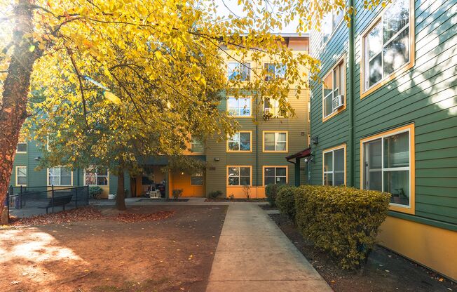 INCOME RESTRICTED Affordable Apartments in Hazelwood!