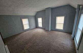 3 beds, 1 bath, $1,681