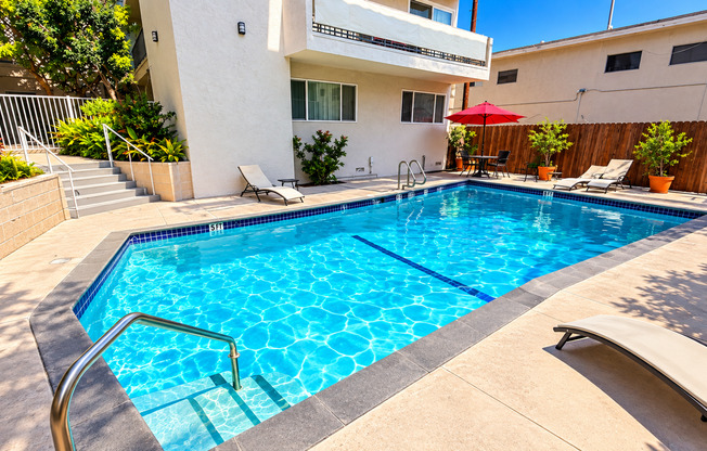 2 beds, 2 baths, $3,295, Unit 1