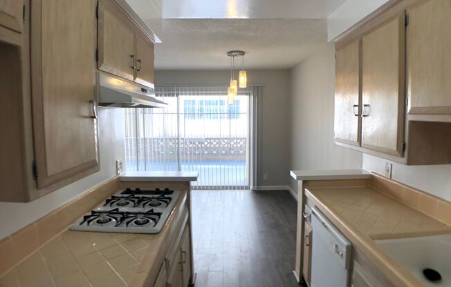 1 bed, 1 bath, $2,695, Unit 104