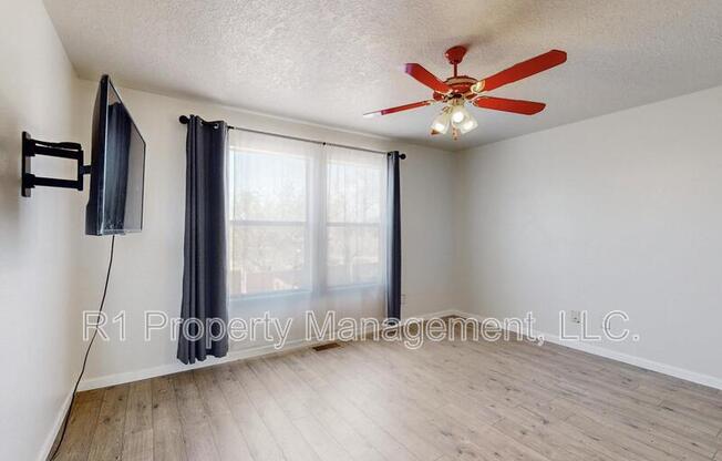 5312 ROCK WAY CT