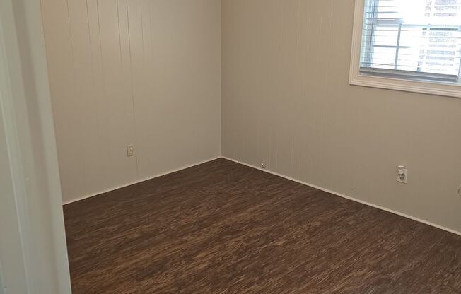 1 bed, 1 bath, $895