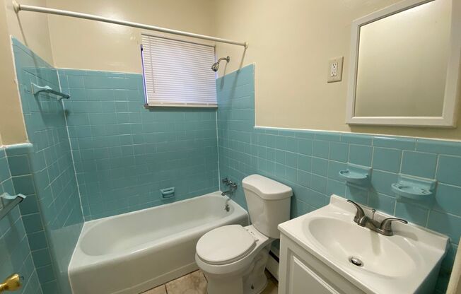 Studio, 1 bath, 373 sqft, $775, Unit D06