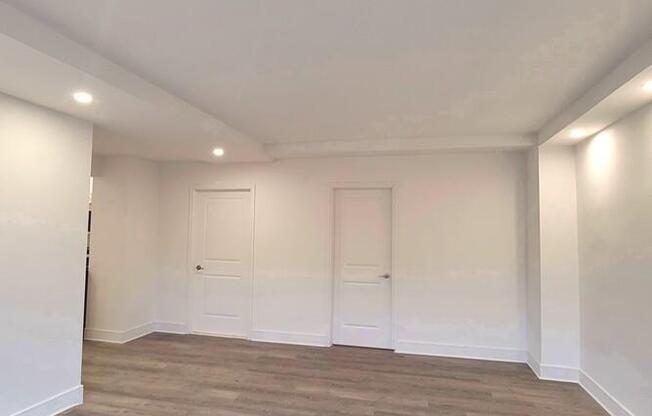 1 bed, 1 bath, $5,500, Unit 6F