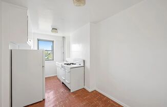 Newly Renovated 1 Bedroom 1 Bathroom  Available