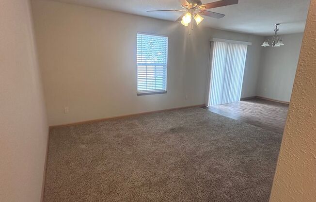 3 beds, 2.5 baths, 1,536 sqft, $1,499, Unit Unit 155