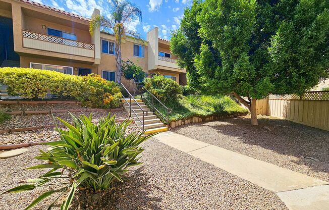 2 beds, 2 baths, $2,695, Unit 66
