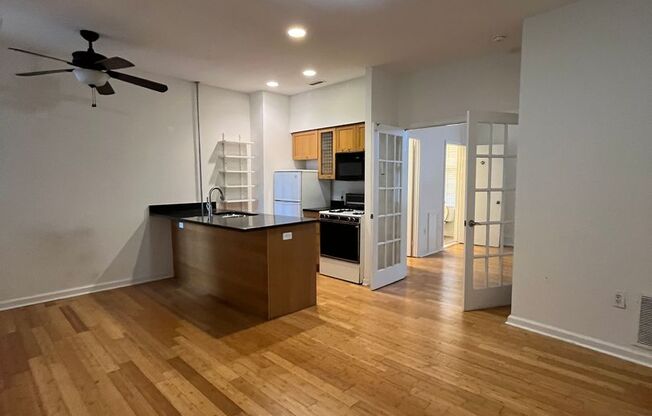 1 bed, 1 bath, $1,500