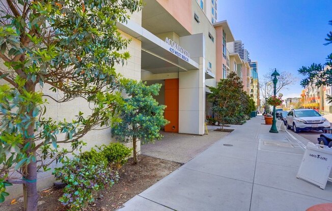 2 beds, 2 baths, $3,300
