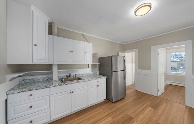 27-29 Glendale St.