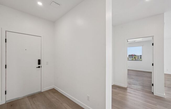 3 beds, 2 baths, 1,418 sqft, $3,735, Unit 503