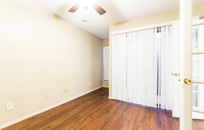 1704 Baird Farm Cir Apt #4112