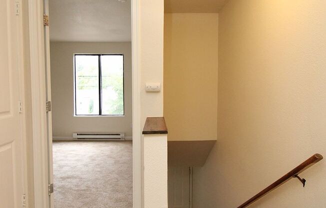 2 beds, 1 bath, 1,000 sqft, $1,795, Unit 5125