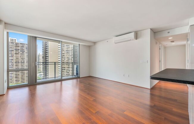 BEAUTIFUL 2 BEDROOM CONDO UNIT IN DESIRABLE CAPITOL PLACE - DOWNTOWN HONOLULU