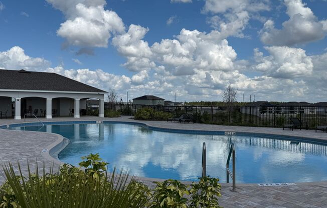 Move in Special! 50% off the first month's rent for leases signed and move-ins completed by July 1, 2025!