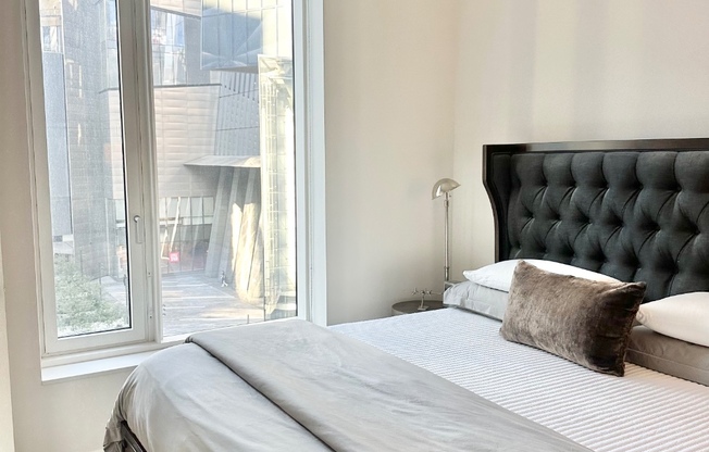 1 bed, 1 bath, $7,000, Unit 8B